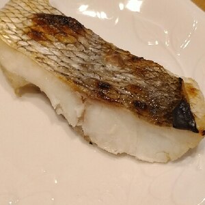 フライパンで　☆　鯛の塩焼き